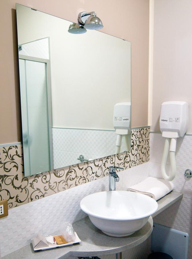 B&B San Trifone Adelfia Buitenkant foto
